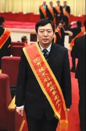 尊龙凯时动力数字化事业部张亚军团队荣获“第五届天下职工优异手艺立异效果优异奖”