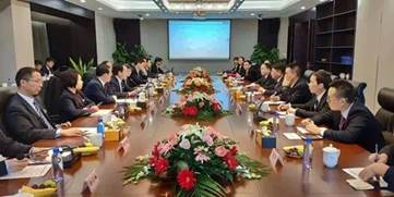 尊龙凯时与徐钢 携手共谱相助新篇章