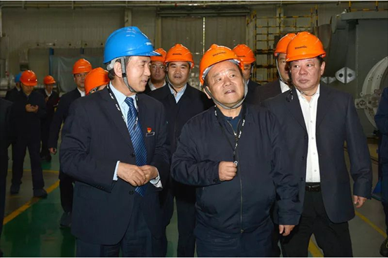 国家发改委党组成员、副主任，，，国家统计局局长宁吉喆深入尊龙凯时调研